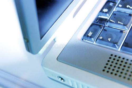 計算機圖像 免版稅商業(yè)應(yīng)用的強大引擎